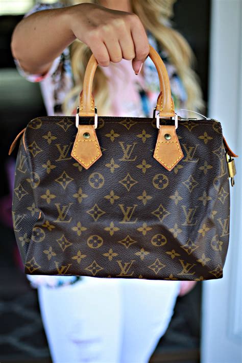 louis vuitton speedy 25 measurements